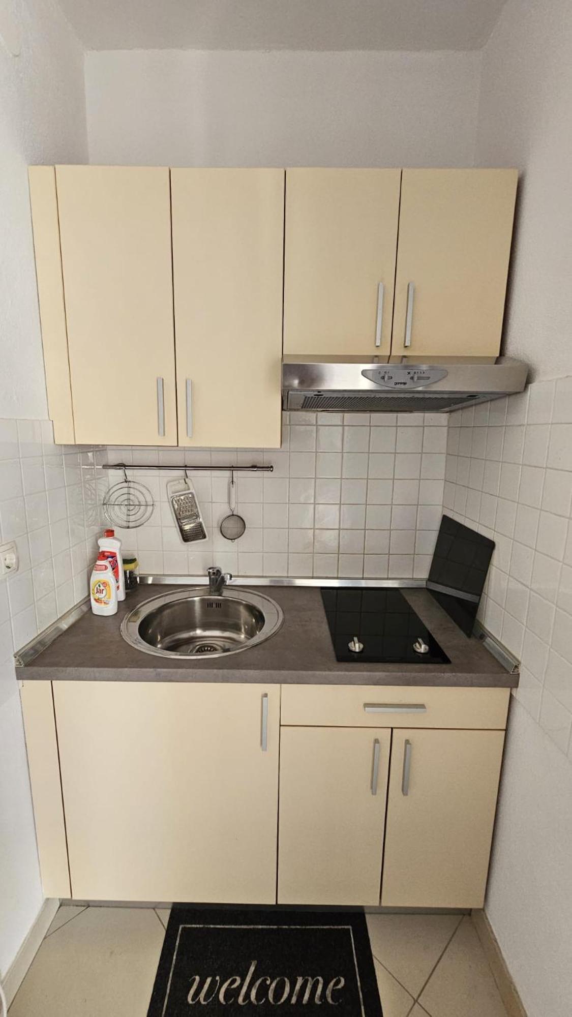 Apartment House Berry Primosten Exterior photo