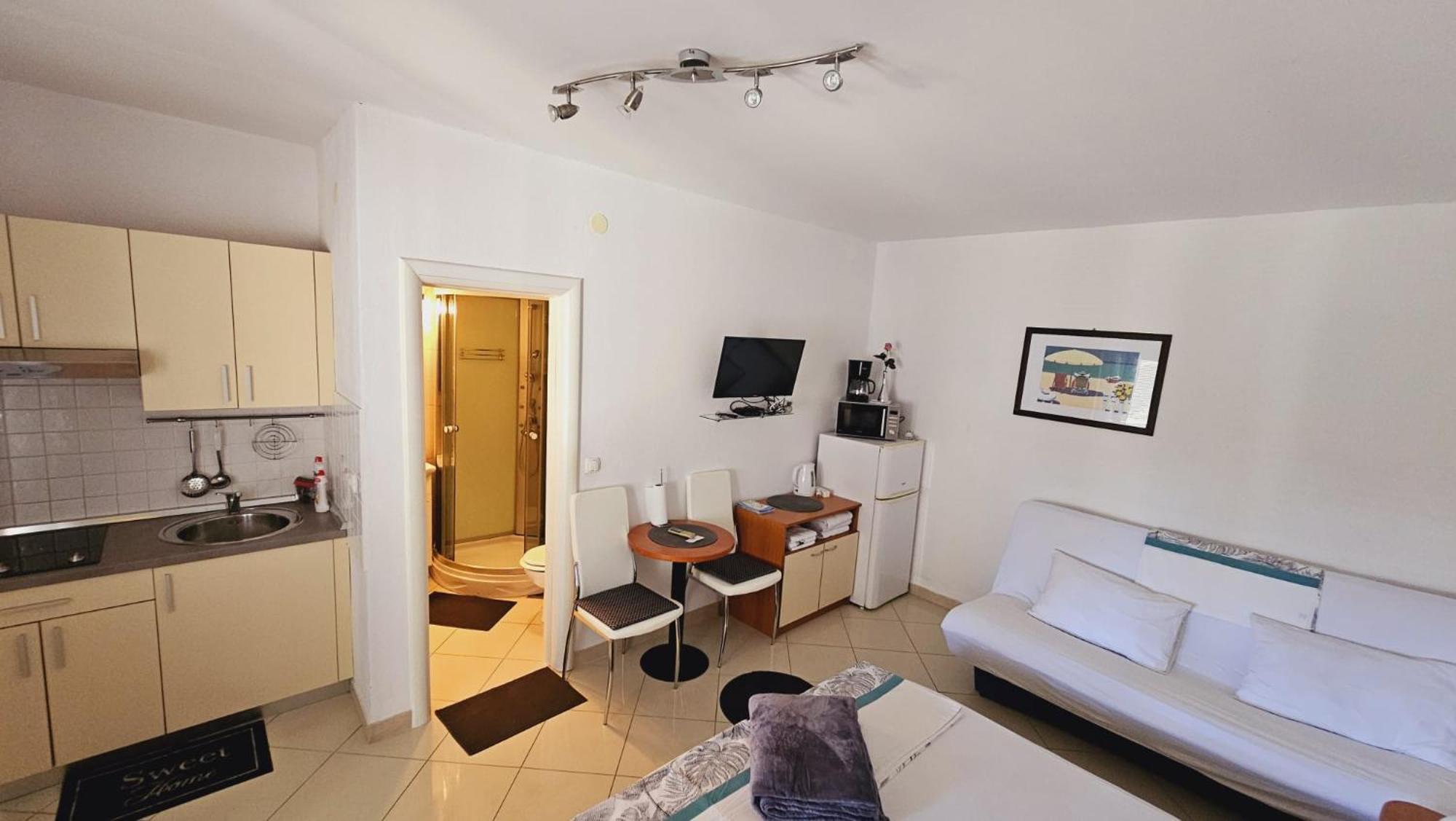 Apartment House Berry Primosten Exterior photo